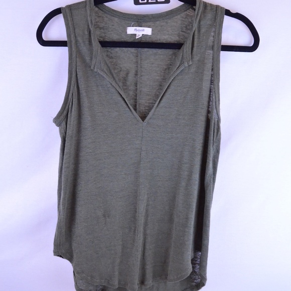 💥5/25 Madewell Forest Green V-Neck Tank Size XS - Picture 1 of 8